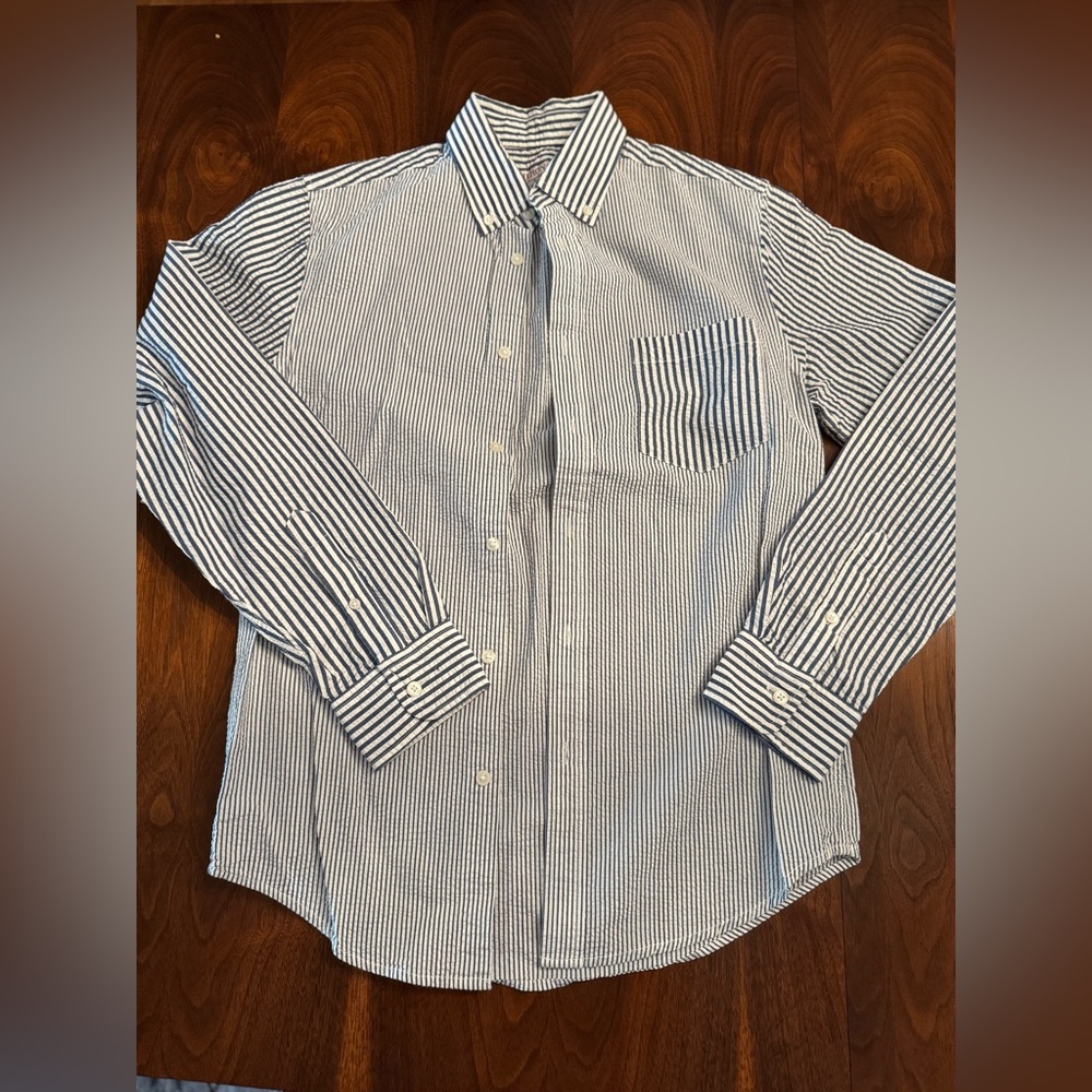 Merona seersucker long sleeve small
